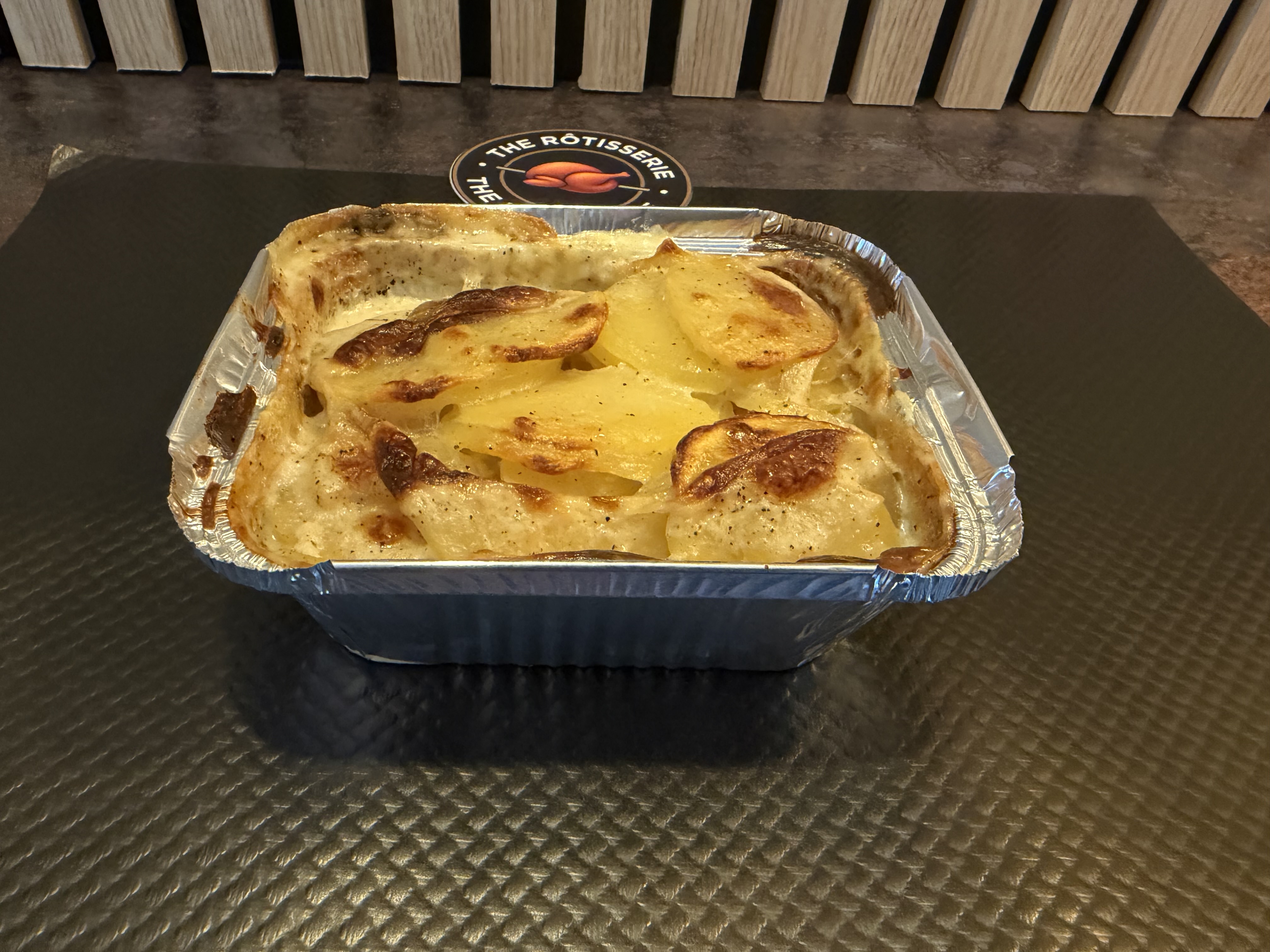 Gratin dauphinois une petite barquette ( 1 part )