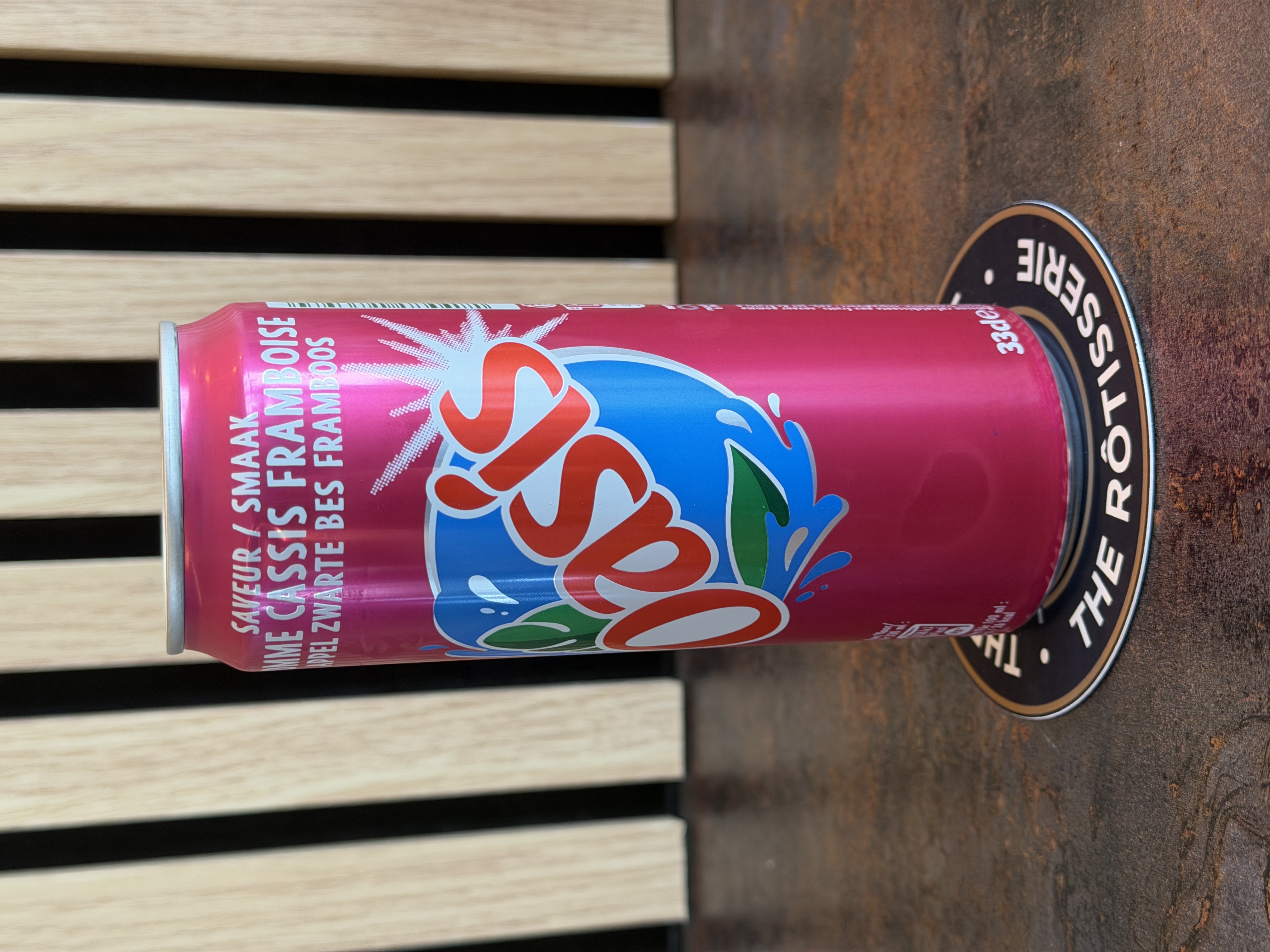 Oasis pomme cassis framboise 33cl