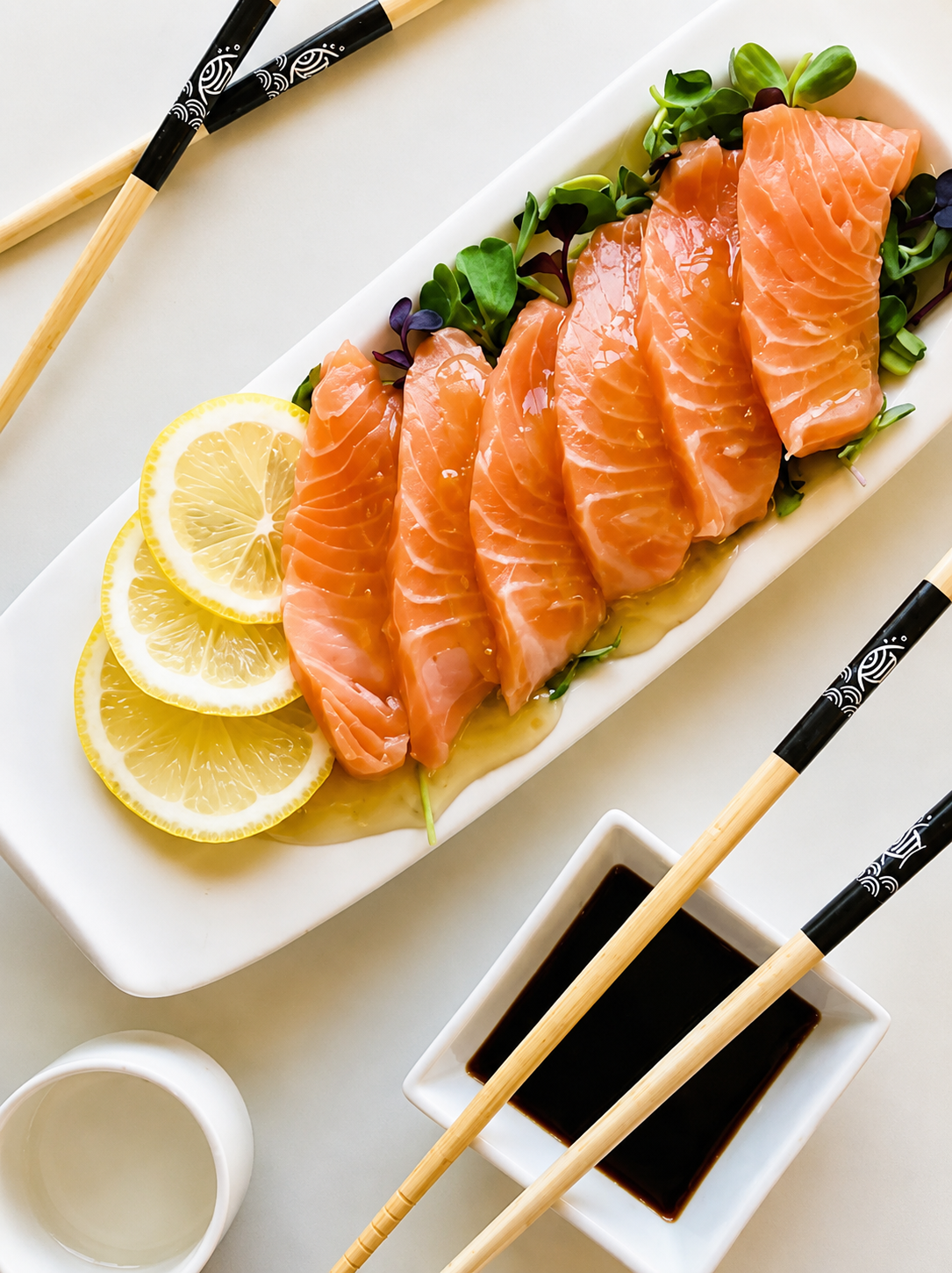Sashimi saumon à la sauce Yuzu Truffé (x6)