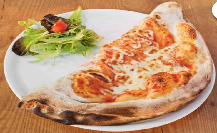 LA CALZONE