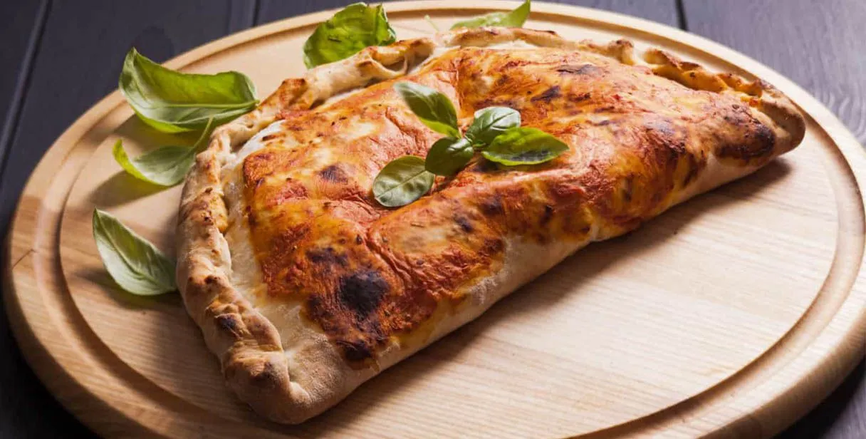 Calzone Classico