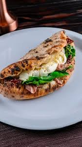 Panuozzo "Sandwich Pâte à Pizza"